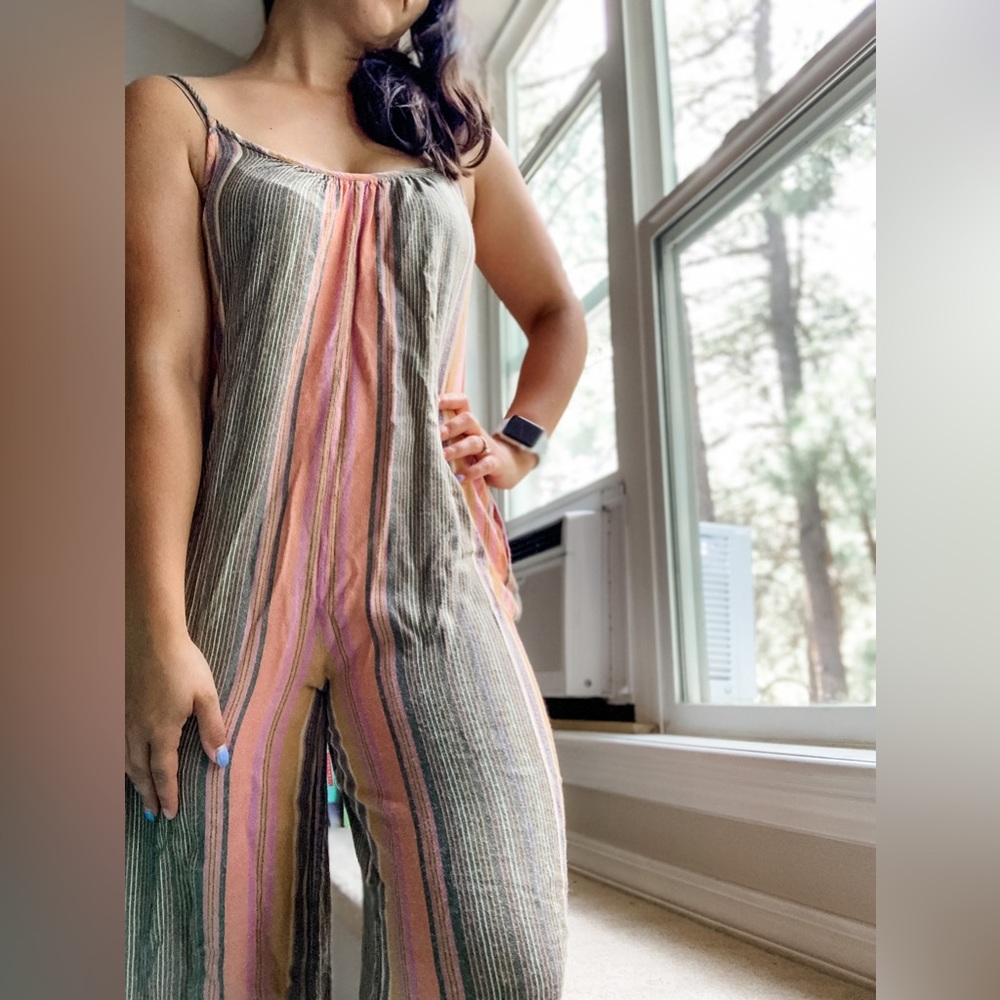 Urban outfitters romper/jumpsuit size small